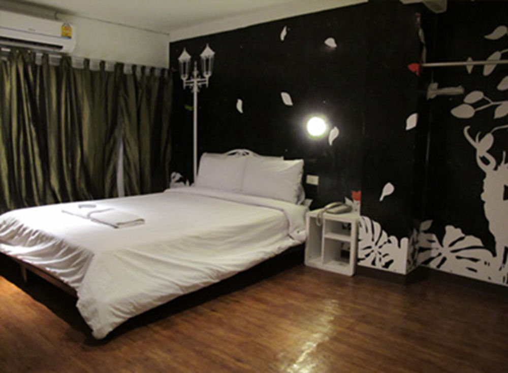 Take A Nap Hostel Bangkok